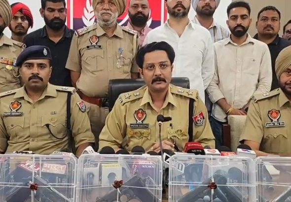 2026-04-05 21_33_08-WhatsApp Beta