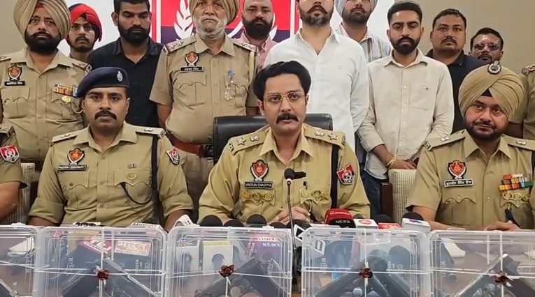 2026-04-05 21_33_08-WhatsApp Beta